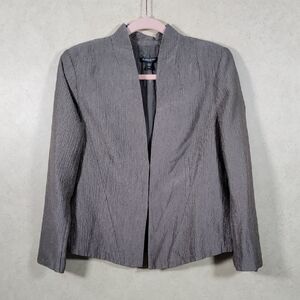 04530 Eileen Fisher taupe silk crinkle hook front blazer PM